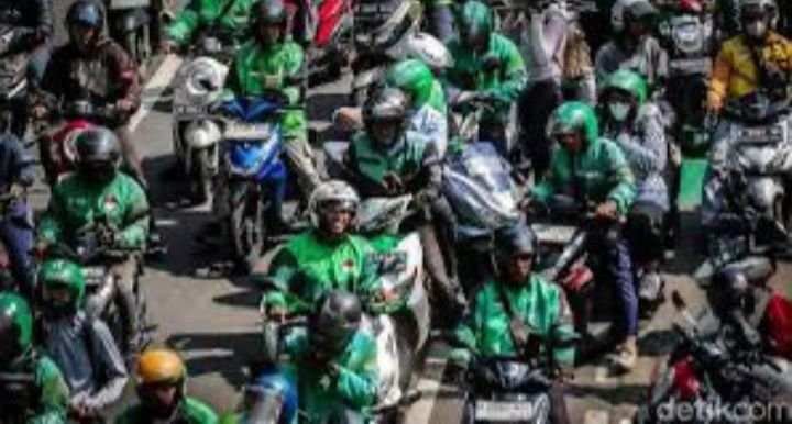 Kementerian UMKM Berkomitmen Pererat Kemitraan Pengemudi dan Aplikator Ojek Online