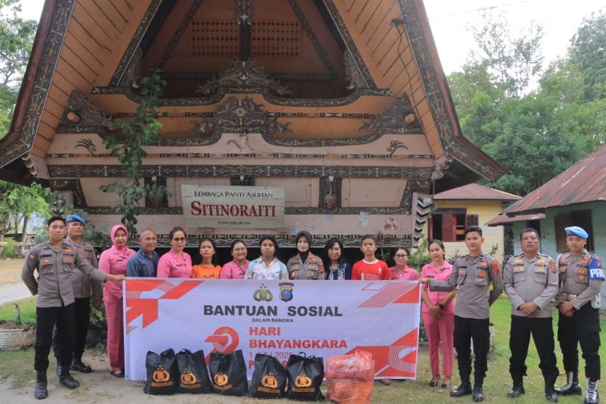 Kapolres Samosir AKBP Rina Frillya Salurkan Bantuan Sosial ke Panti Asuhan dan Purnawirawan Polri