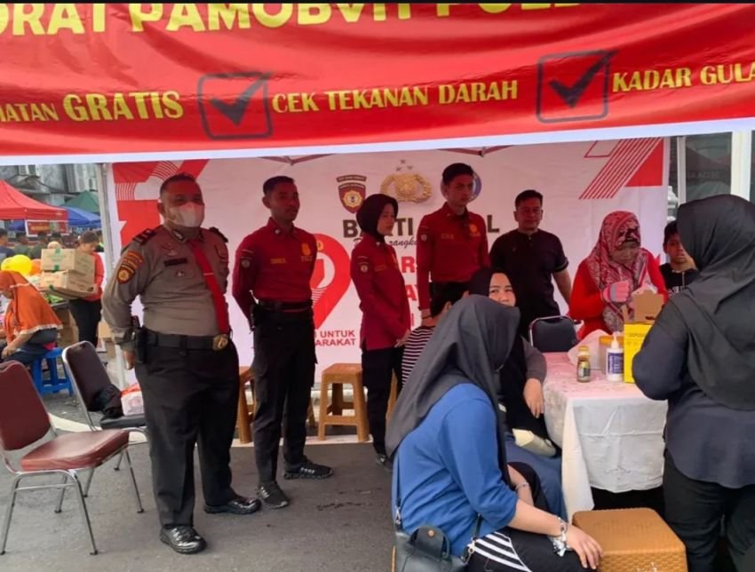 Polda Sumut Gelar Bakti Sosial, Pemeriksaan Kesehatan Gratis di Lapangan Merdeka