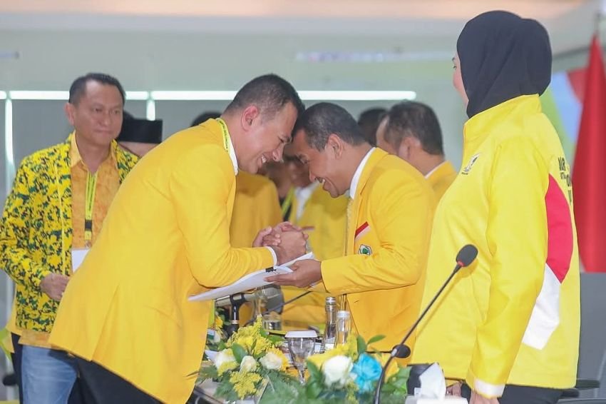 Ijeck: Izin Tambang di Raja Empat Terbit Sebelum Bahlil Jabat Menteri ESDM&nbsp;