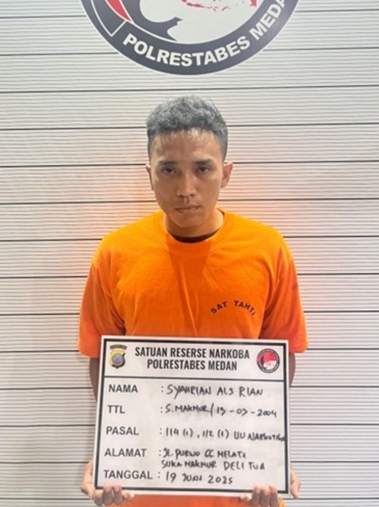 Satres Narkoba Ciduk Pengedar, Barbut Paket Sabu dan Uang Tunai