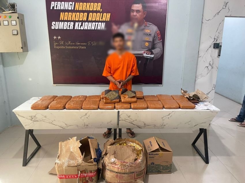Satres Narkoba Polres Batu Bara Gagalkan Pengiriman 25 Kg Ganja Melalui Jasa Pengiriman Paket di Lima Puluh