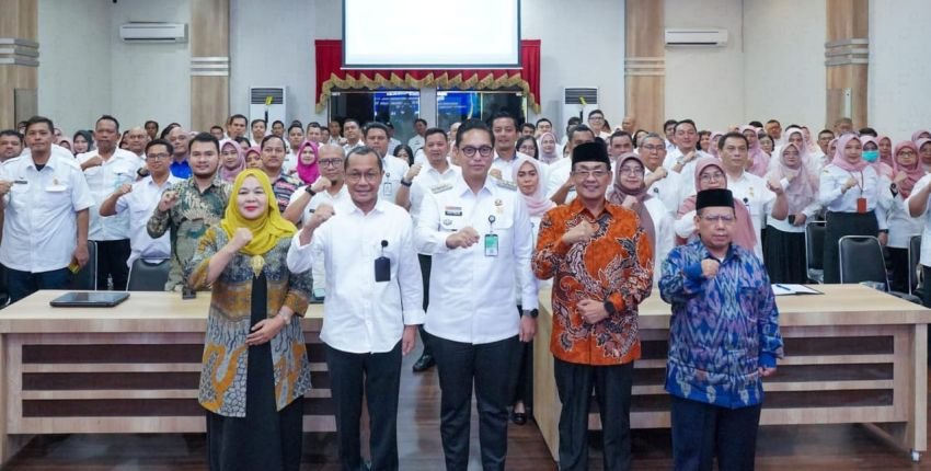 Rico Waas Dorong Pegawai Pemko Medan Tingkatkan Kualitas Pelayanan dan Berorientasi Kebutuhan Masyarakat
