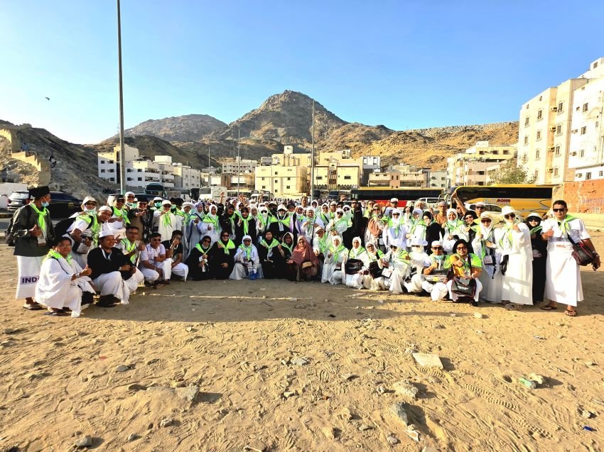 Kloter 9 KNO Ziarah ke Dua Situs Islam di Makkah