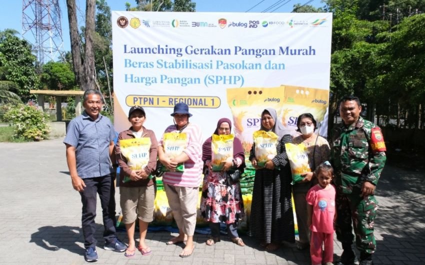 Mendukung Gerakan Pangan Murah, PTPN 1 Regional 1 Salurkan Beras SPHP