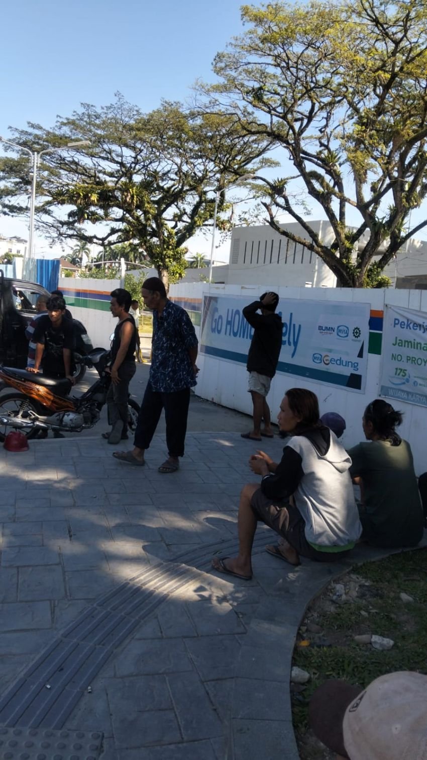 Proyek Stadion Teladan Kacau Gaji Pekerja Terlambat Bayar