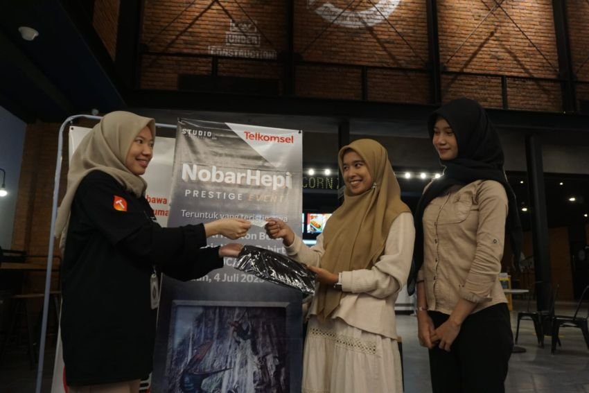 Bersama Pelanggan di Kota Medan, Telkomsel Hadirkan Nobar Hepi &ldquo;Jurassic World: Rebirth