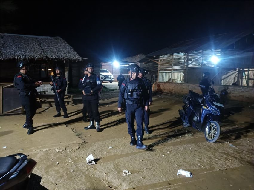 Brimob Poldasu dan Polsek Patumbak Seser Lokasi Judi : Hasilnya Nihil