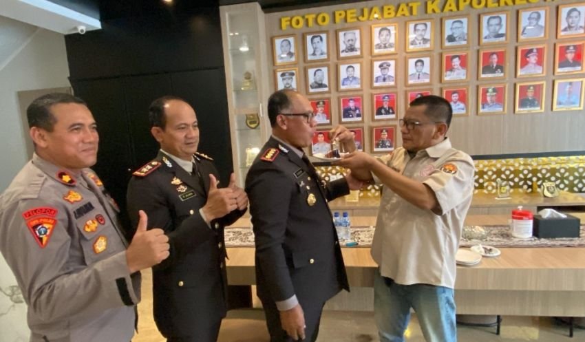 Wartawan Merah Putih Polrestabes Medan : Selamat HUT Bhayangkara ke 79, Semoga Polri Semakin Dicintai Masyarakat