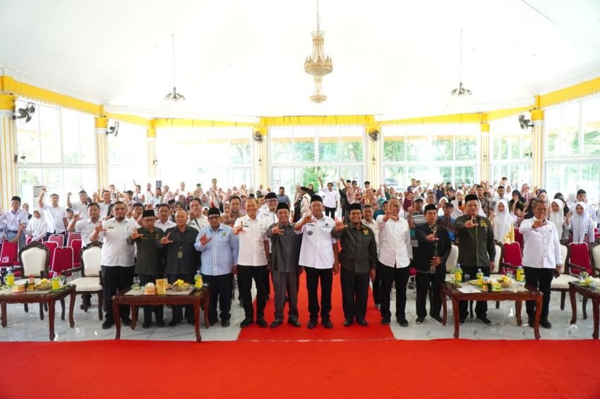 Bupati Syah Afandin Salurkan Rp417 Juta Dana Baznas untuk Mustahik Langkat