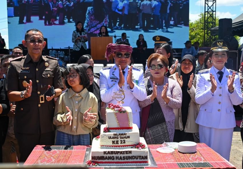 HUT Ke-22 Kabupaten Humbahas,  Bupati Oloan Ajak Masyarakat Berpartisipasi Aktif Tingkatkan Pembangunan