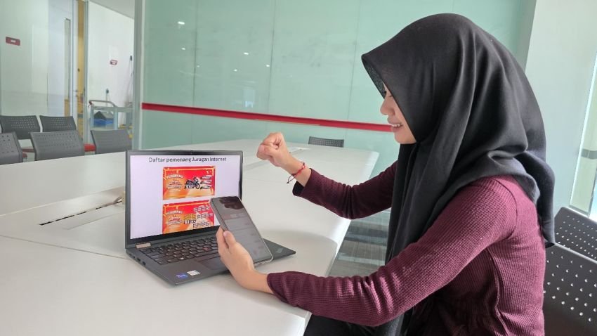 Telkomsel Umumkan Pemenang Program Juragan Internet Sumatera, Bagikan Hadiah Yamaha Aerox hingga Emas Batangan
