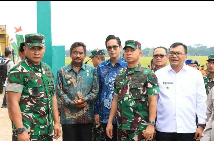 Wali Kota Binjai Hadiri Panen Raya Padi Kodam I/Bukit Barisan di Deli Serdang