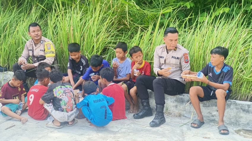 Sosok Humanis Bhabinkamtibmas Tanjung Beringin Sahabat Anak