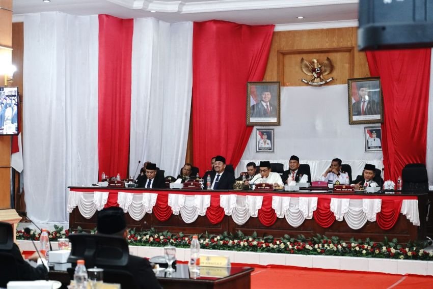 Bupati Batu Bara Hadiri Rapat Paripurna Istimewa Mendengarkan Pidato Kenegaraan Presiden RI