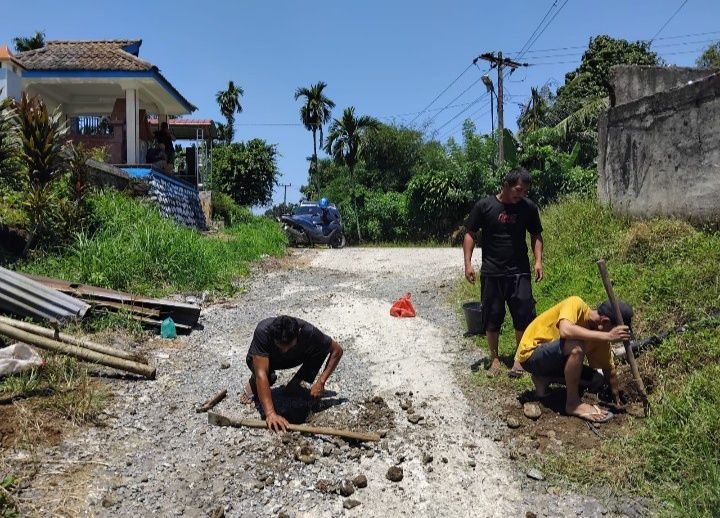 Akses ke Kuburan Umum Ditutup, Warga Desa Hulu Lapor ke Polisi