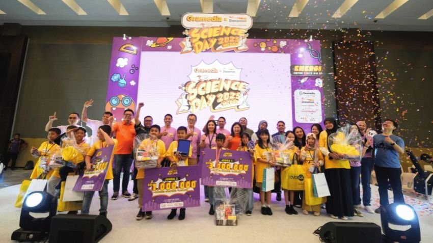 Ilmuwan Cilik Medan Unjuk Kreativitas di Gramedia Science Day 2025 bersama Danamon