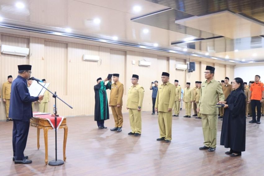Mantan Kasat Pol PP Jadi Kabid Pelantikan Pejabat Administrator Di Pemko Binjai