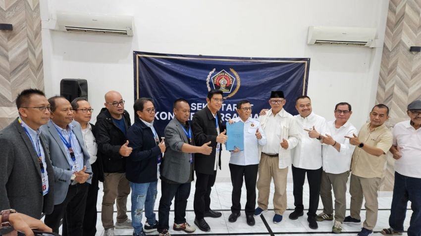 Hendry Ch Bangun Resmi Daftar Ketua PWI, Siap Satukan Organisasi di Kongres Persatuan PWI 2025