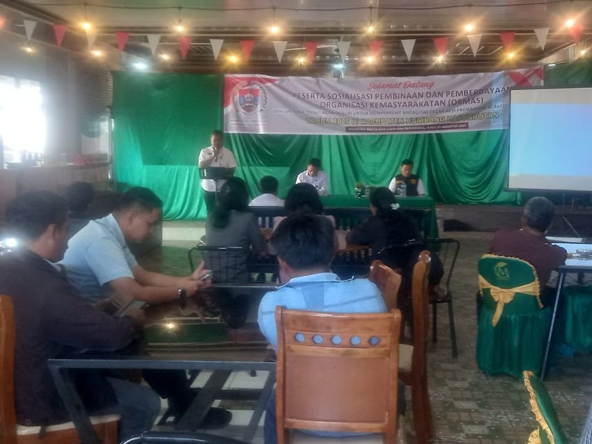 Bupati Humbahas Buka Sosialisasi Pembinaan dan Pemberdayaan ORMAS