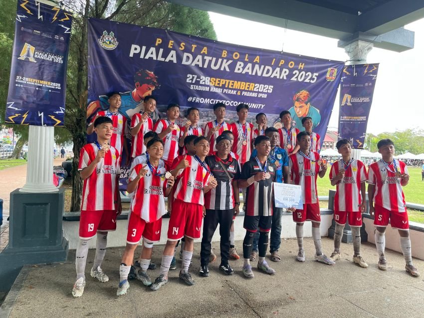 Tim Sepakbola Buana Putra Batu Bara U16 Juara 3 Piala Datuk Bandar Malaysia