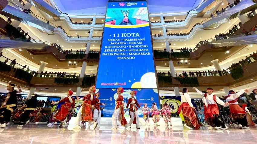 Lebih Dari 8.000 Peserta #menaridimall Serentak Di 11 Kota Di Indonesia