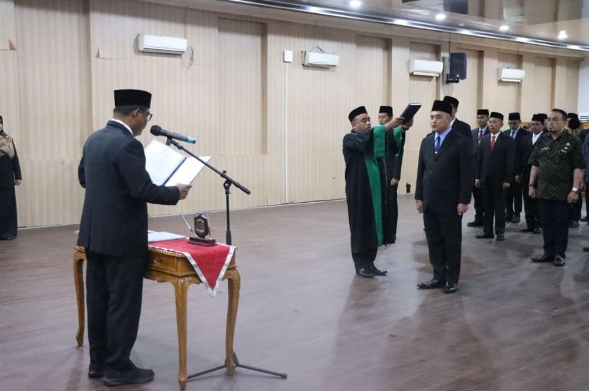 Wali Kota Binjai Lantik Sekretaris Daerah Kota Binjai : Tegaskan Kerja Keras, Dedikasi, Tanggung Jawab Dan Loyalitas