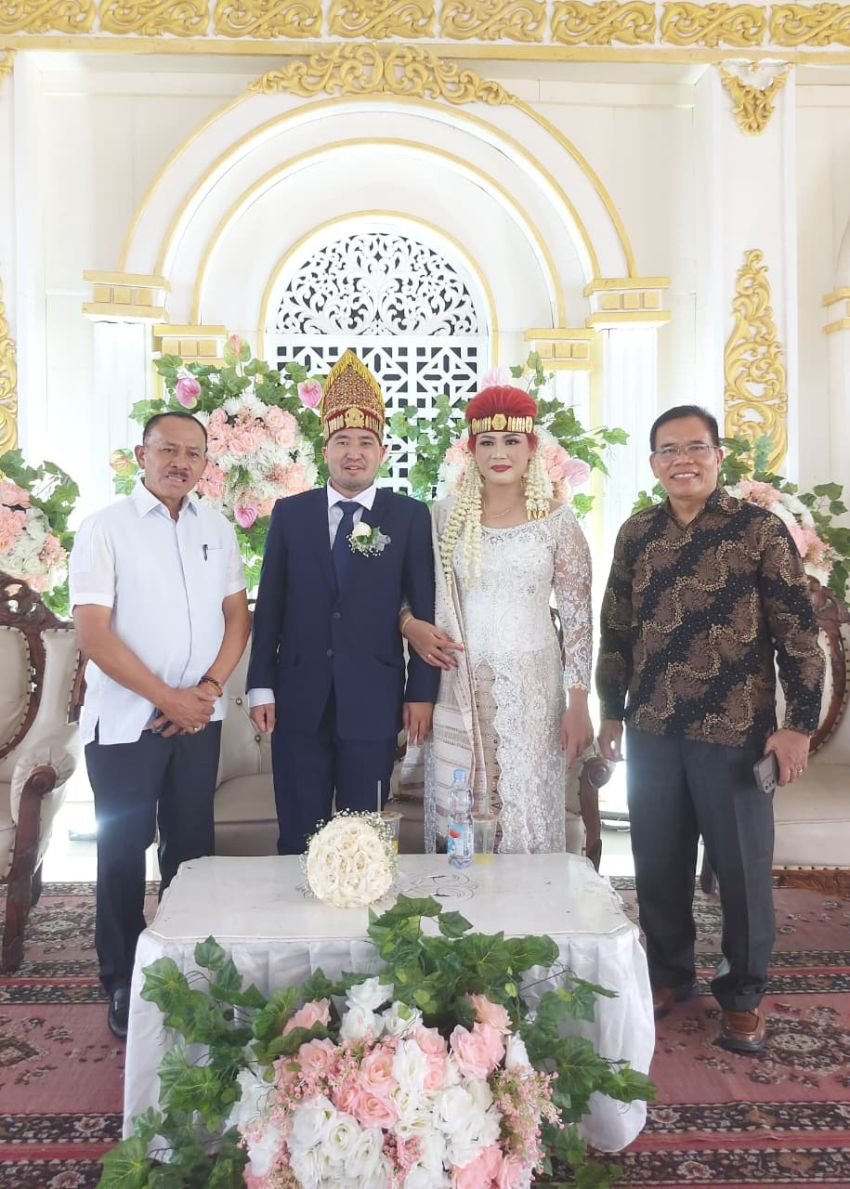 Anggota DPR RI Maruli Siahaan Hadiri Pesta Pernikahan Warga Pemilihnya Dapil Sumut I