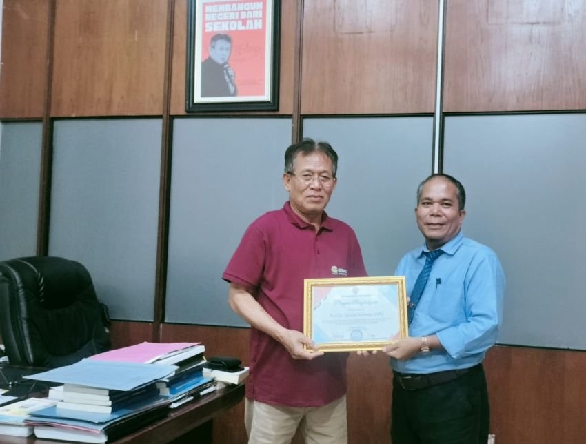 YPHK Laksanakan Seminar Nasional Refleksi Hari Guru 2025, Prof. Syawal: Guru Harus Menjadi Agen Transformasi di Era Digital
