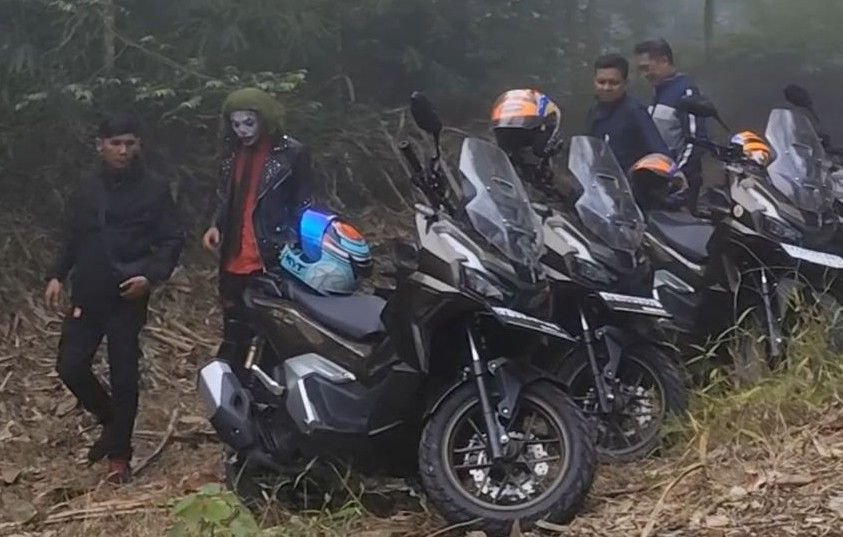 ADV160 RoadSync Unjuk Performa Taklukkan Xploride Mistery Camp 2025