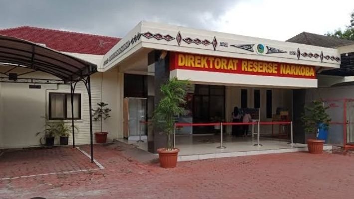 Sempat DPO Kasus 1 Kg Sabu, Ipda JN Diantar Seorang Alumni Akpol ke Propam Poldasu?