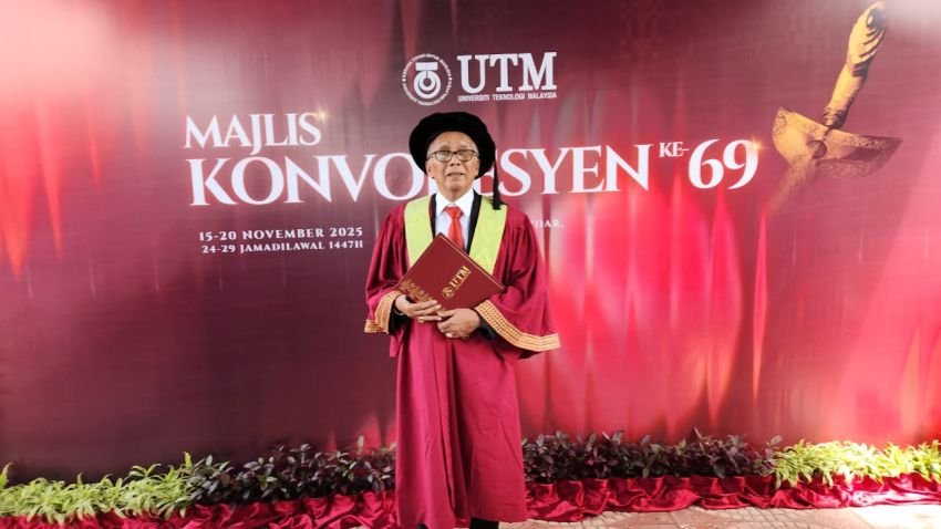 Ir Haji Elfi Datuk Tumanggung Sati, Resmi Menyandang Gelar Doktor