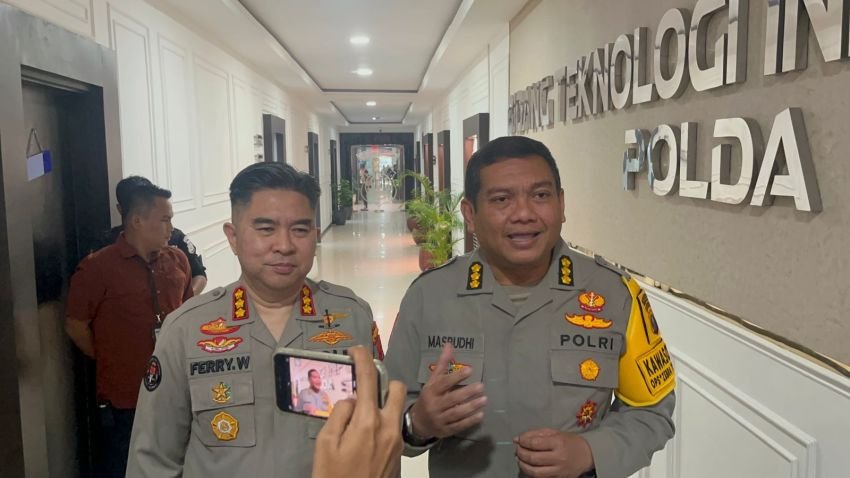 Para Kapolres "Pusing" Cari Dana Bangun SPPG-MBG, Begini Jawaban Polda Sumut    Medan, Polda Sumut akhirnya menanggapi soal pemberitaan, sejumlah Kapo