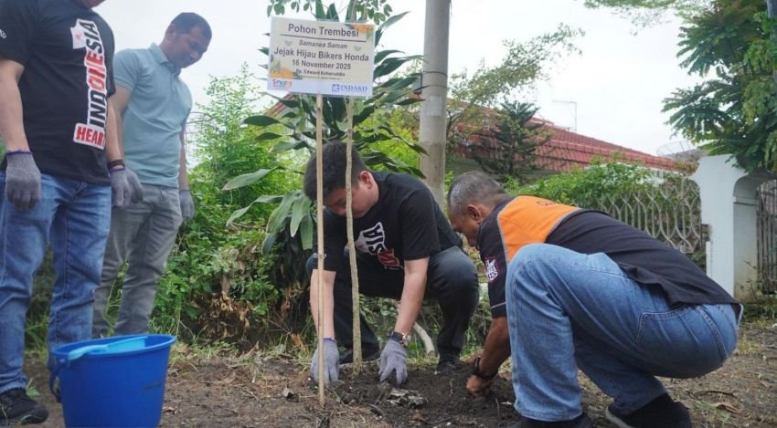 Indako Wujudkan Sinergi Bagi Negeri Lewat Penanaman 2.025 Pohon di Teladan Barat