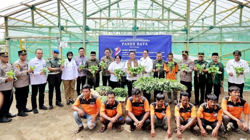 Wabup Simalungun Bersama Forkopimda Hadiri Peringatan Hari Bakti Kementerian Imigrasi dan Pemasyarakatan