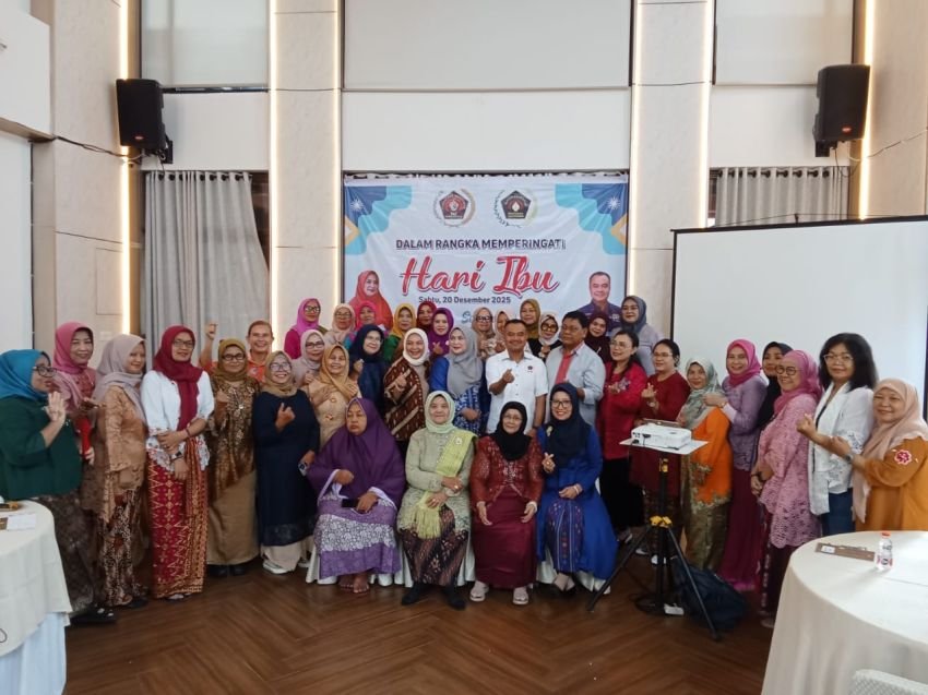 Seminar Hari Ibu, Ketua IKWI Sumut Fadia: Seorang Ibu Harus Jadi Tauladan Bagi Keluarga dan Orang Lain