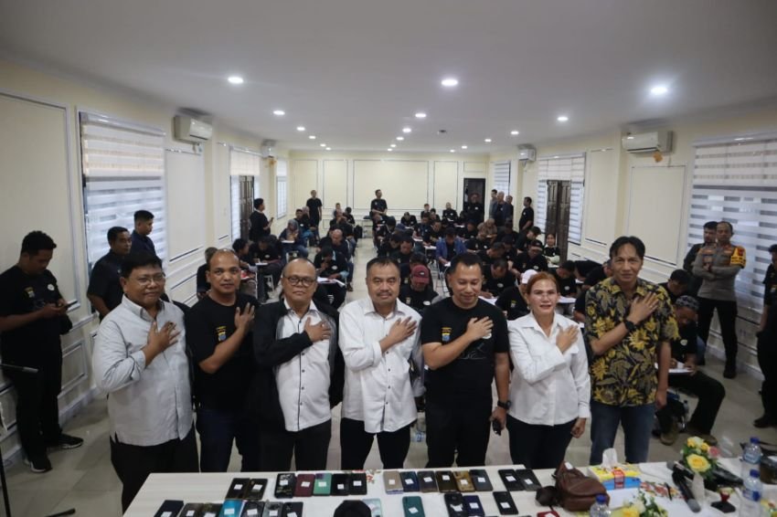 Ketua PWI Sumut Hadiri Lomba Karya Tulis Feature dan Essay Polrestabes Medan : Lombanya Unik dan Menarik