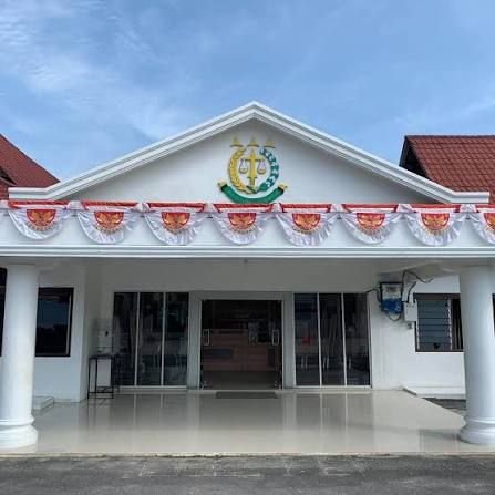 Kejari Tanjungbalai 'Gaspol' di 2025 : Selamatkan Uang Negara Ratusan Juta, Jaksa Masuk Sekolah Makin Digemari