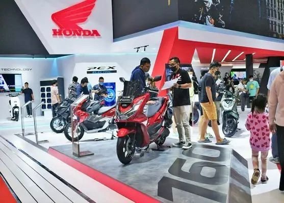 Gempita Akhir Tahun, Honda Suguhkan Penawaran Menarik bagi Pecinta Skutik