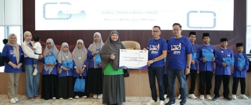 BRI Region 1/Medan Salurkan Bantuan di Desa Bukit Mas dan Desa Sekoci