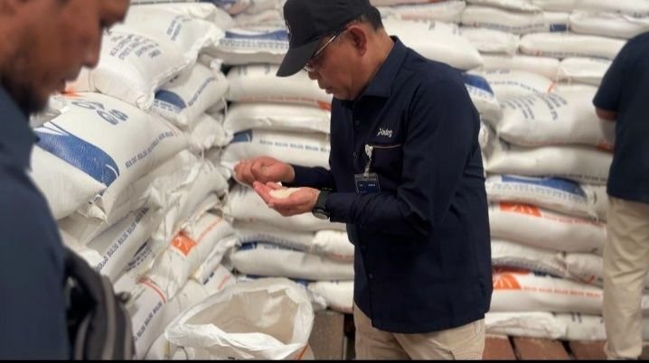 Wadirut Bulog ke Medan, Pastikan Stok Beras Aman Jelang Nataru