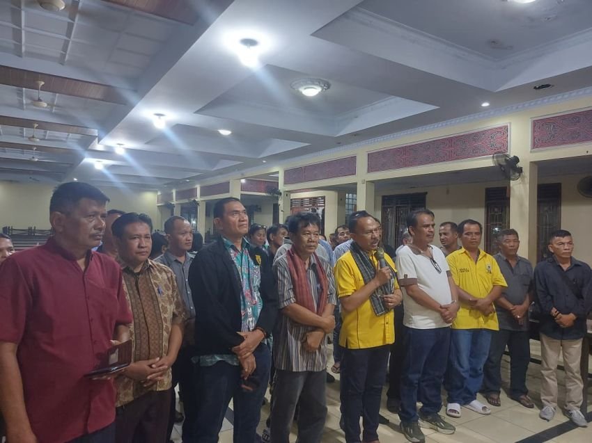 Anggota DPR RI Maruli Siahaan Melayat Kerumah Anggota PPSD Siahaan Sektor 44 Martubung