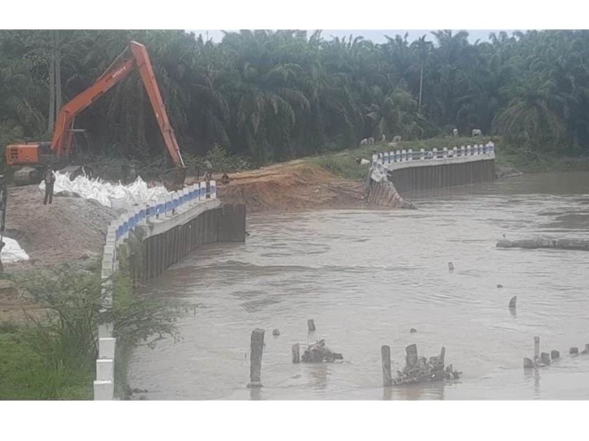Tanggul Sei Dalu Dalu Berbiaya Rp 11,6 M Jebol