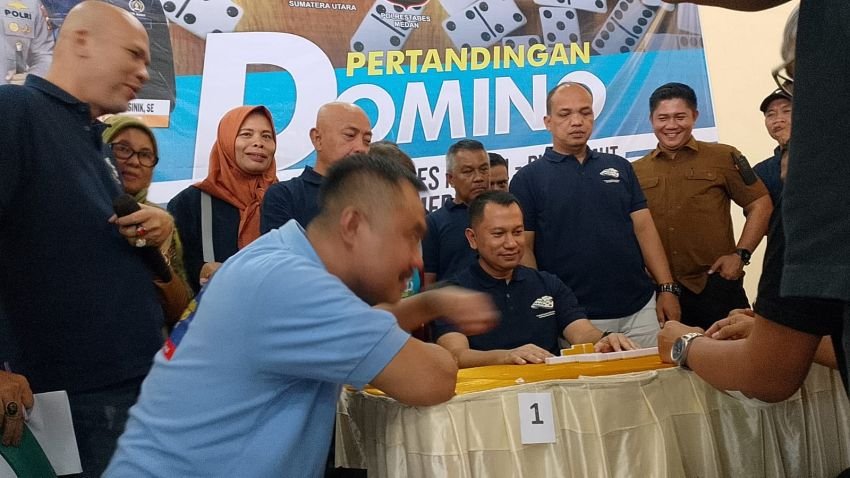 Meriahkan HPN 2026, Turnamen Domino PWI Sumut Piala Kapolrestabes Medan Dibuka.&nbsp;