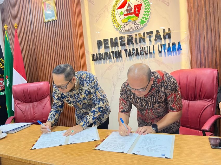 Pemkab Teken MoU Dengan IT DEL Dalam Mendukung Pembangunan Berbasis Ilmu Pengetahuan , Tekhnologi dan SDM