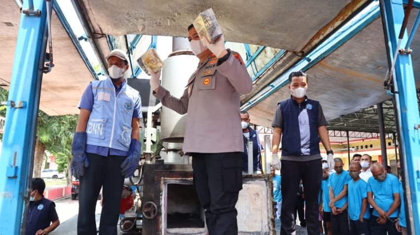 Hasil Operasi Selama Dua Bulan, Polresta Deli Serdang Musnahkan Barang Bukti Narkoba Senilai Tujuh Miliar Lebih