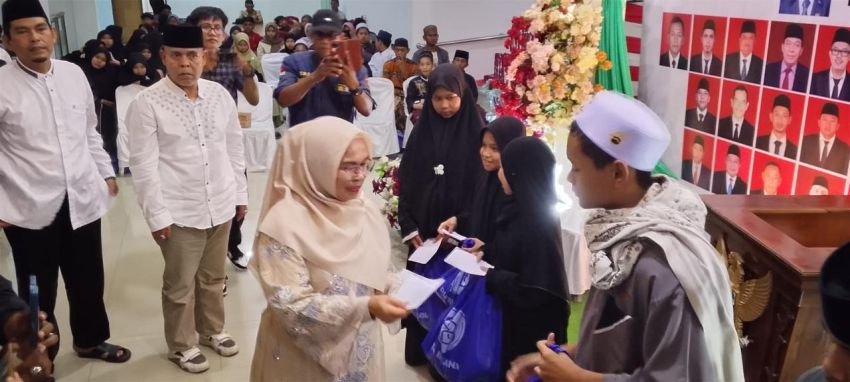 DPRD Kota Binjai Gelar Silaturahmi Buka Bersama Dengan Santuni Anak Yatim