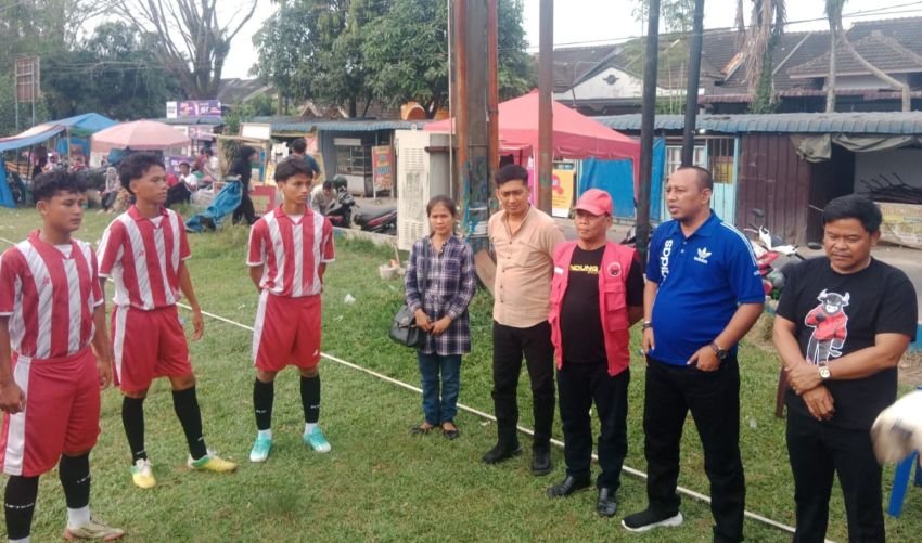 Hadapi Turnamen Soekarno Cup U-17, Tim DPC PDI P Deli Serdang Gelar Uji Coba