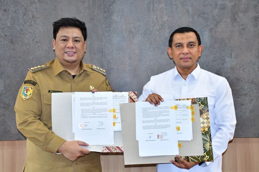 Pemkab Samosir Terima Hibah Aset Rp.37 Miliar dari Kementerian PU