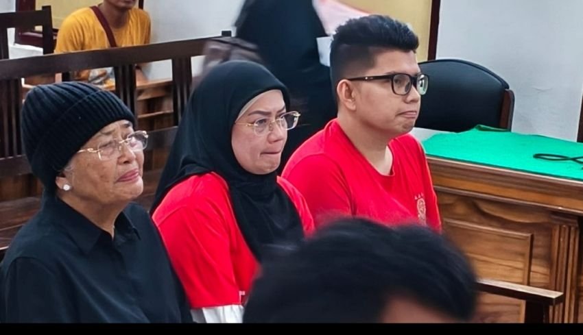 Ibu Kandung Minta Hakim Bantu Satukan Kembali Keluarganya